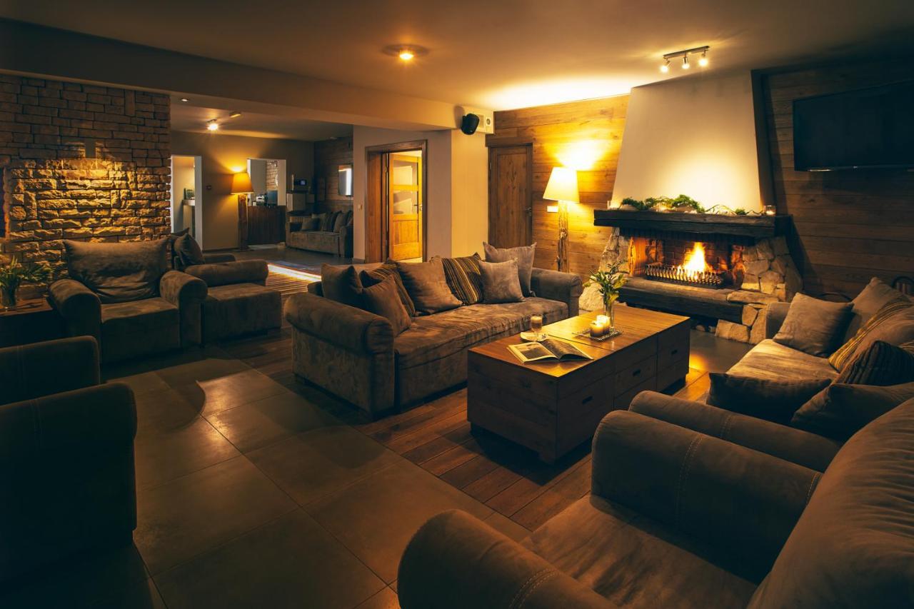 シュチルク Skalny Bed & Breakfast エクステリア 写真